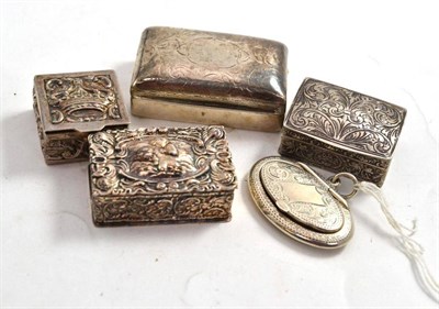 Lot 208 - An oval silver box and four silver snuff/pill boxes