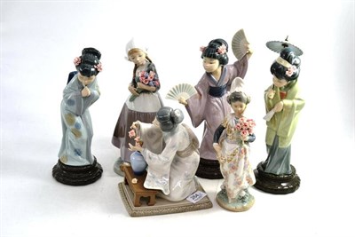 Lot 264 - Six Lladro figures including geisha girls