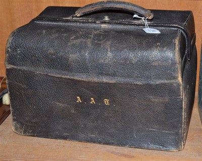 Lot 310 - A travel / vanity case with contents