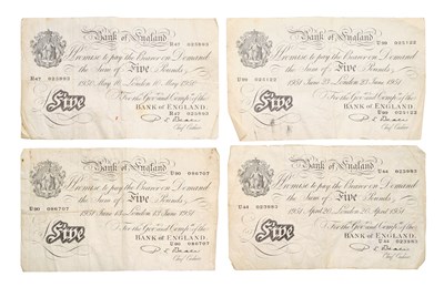 Lot 500 - 4x Bank of England, 'White' Five Pound Notes,...