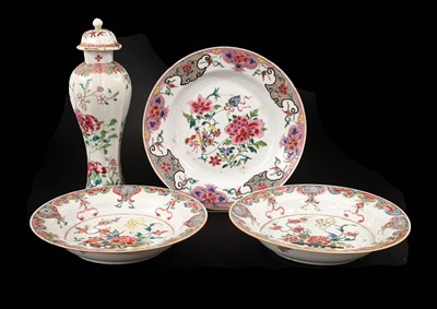 Lot 168 - A Chinese Porcelain Vase and Cover, Qianlong,...
