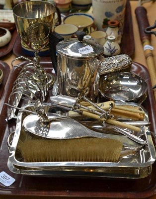 Lot 397 - An Edwardian silver mounted inkstand and matching blotter, a quantity of assorted silver plate...