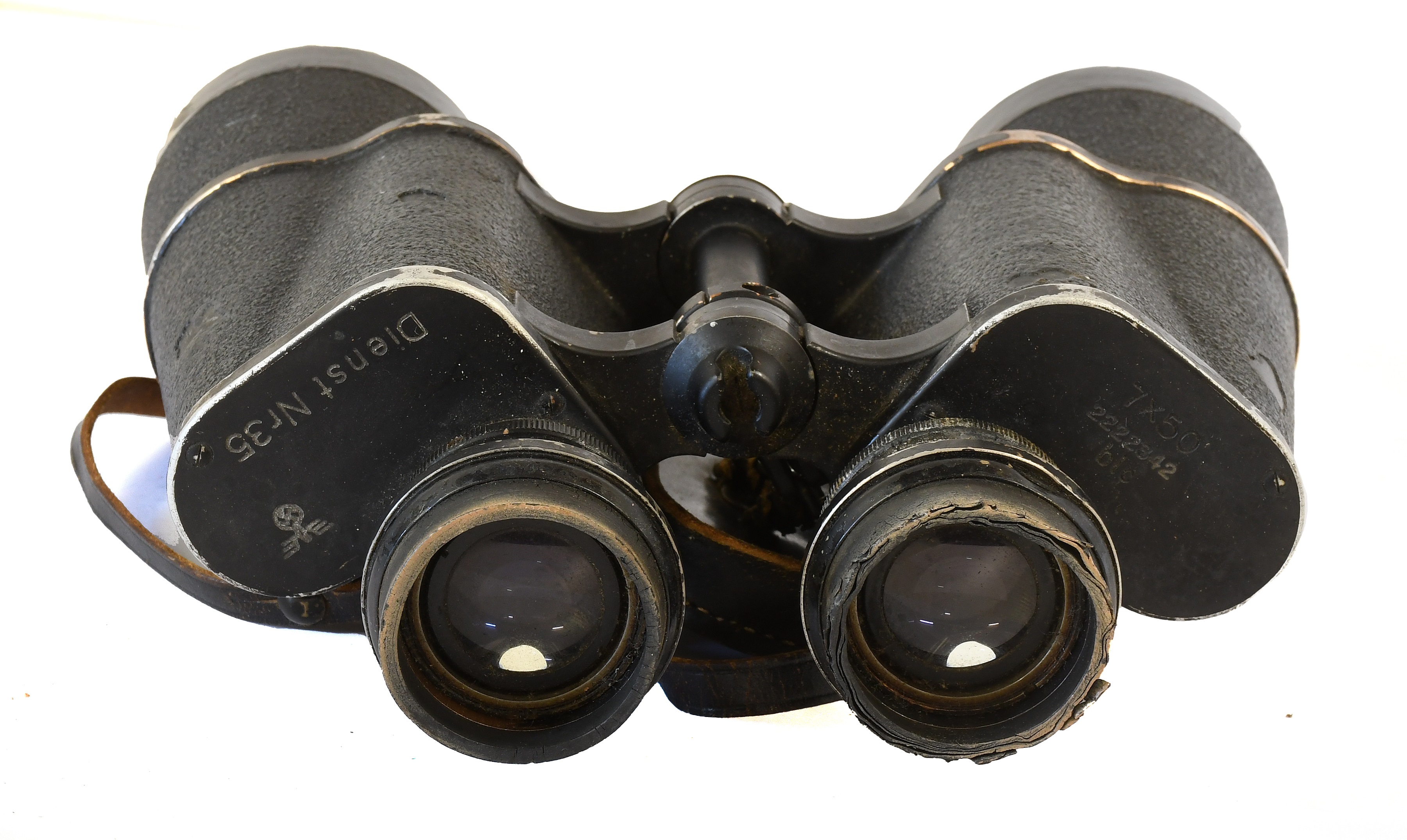 Lot 253 - A Pair of Second World War German Dienst Nr