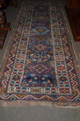 Lot 505 - Shirvan runner