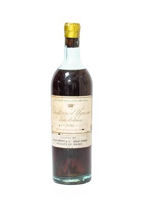 Lot 3022 - Château d'Yquem Lur Saluces 1939, Sauternes...