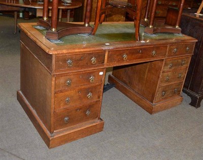 Lot 535 - Late 19th century oak pedestal desk