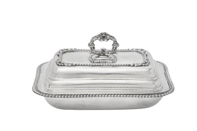 Lot 2156 - A George III Silver Entrée-Dish and Cover
