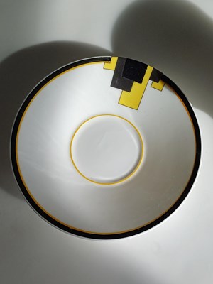 Lot 570 - Eric Slater for Shelley: A Mode Shaped Yellow...