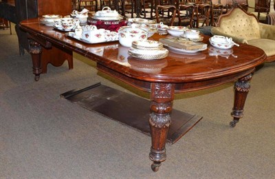 Lot 638 - Victorian mahogany extending dining table