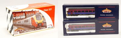 Lot 3177 - Bachmann OO Gauge 32626 Class 221 Super Voyager 5 Car DMU