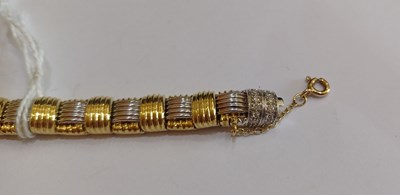 Lot 2001 - An 18 Carat Bi-Colour Gold Appassionata...