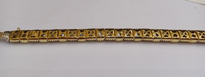Lot 2001 - An 18 Carat Bi-Colour Gold Appassionata...