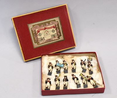 Lot 3330 - CBG Mignot (Paris) Grenadier Band