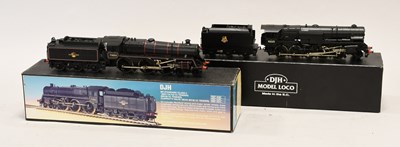 Lot 3158 - Constructed OO Gauge Kits With Motors