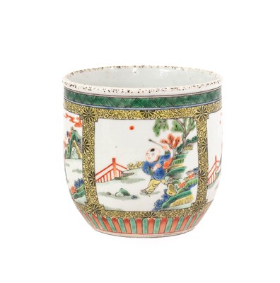 Lot 53 - A Chinese Porcelain Small Planter, 19th...