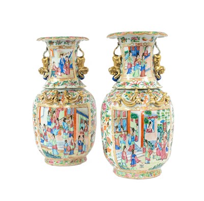 Lot 120 - A Pair of Cantonese Porcelain Vases, 19th...