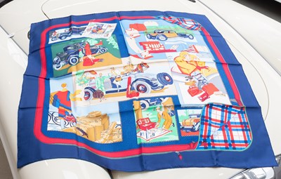 Lot 1040 - Hermès Silk Scarf, Elegance et Le Confort en...