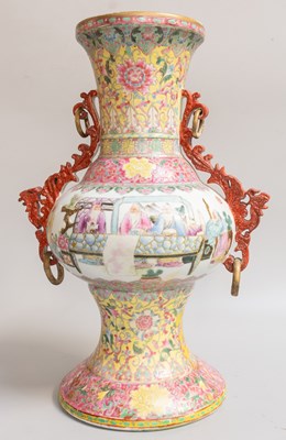 Lot 165 - A Chinese Porcelain Vase, Qianlong mark but...