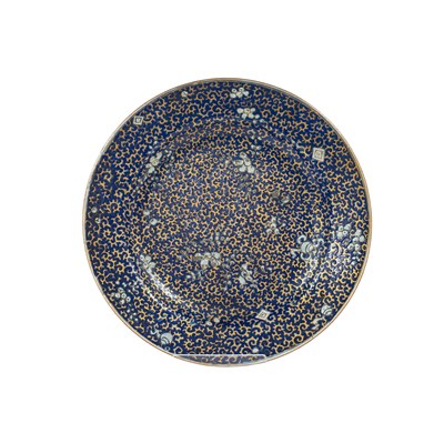Lot 131 - A Chinese Porcelain Dish, 18th century,...