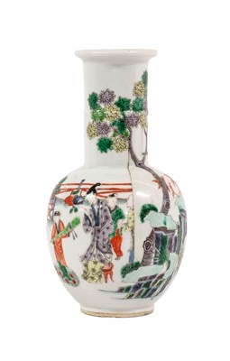 Lot 101 - A Chinese Porcelain Bottle Vase, Kangxi reign...