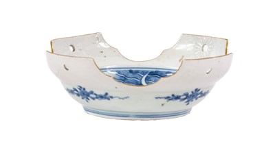 Lot 219 - An Arita Porcelain Cruciform Dish, Meiji...
