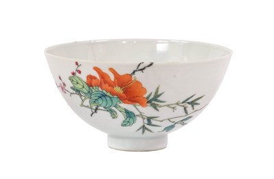 Lot 29 - A Chinese Porcelain Bowl, Daoguang, painted in...
