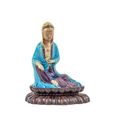 Lot 41 - A Chinese Fahua Figure of Guanyin, Qing...