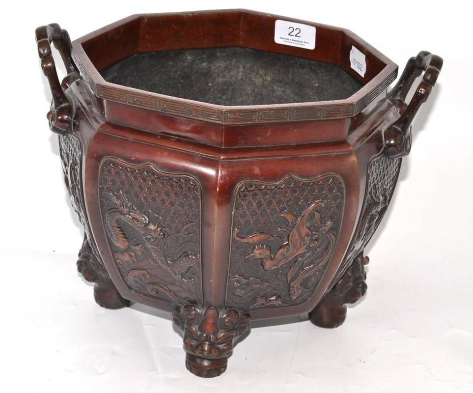 Lot 22 - Chinese bronze jardiniere