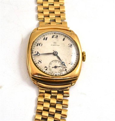 Lot 48 - Omega gold watch