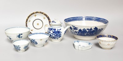 Lot 41 - A Worcester Porcelain Hors D'oeuvres Dish,...