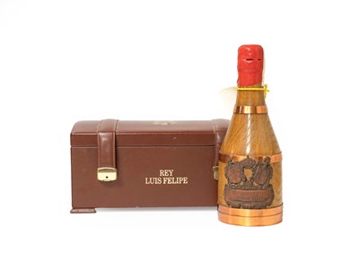 Lot 3085 - Rey Luis Felipe Gran Reserva, brandy, limited...