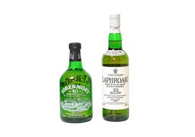 Lot 3158 - Laphroaig 10 Year Old Islay Single Malt Scotch...