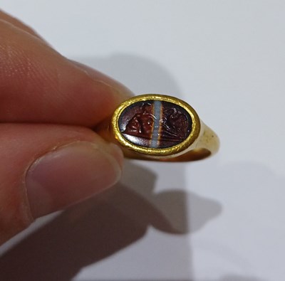 Lot 2023 - An 18th Century Intaglio Ring