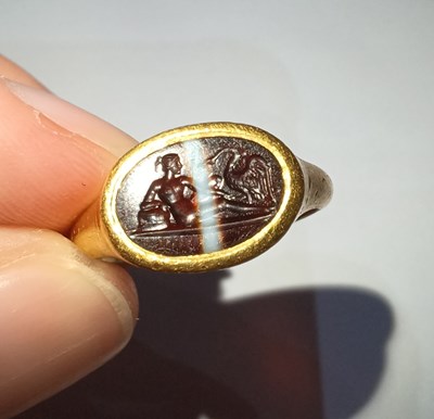 Lot 2023 - An 18th Century Intaglio Ring