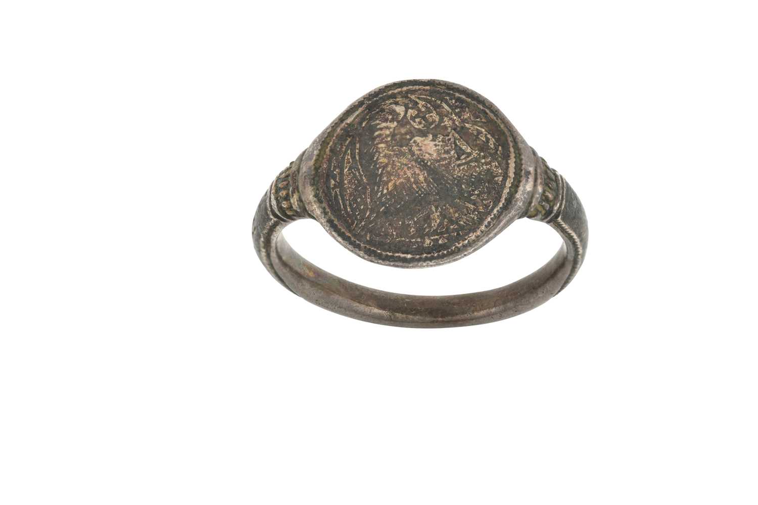 Lot 2030 - A Niello Ring
