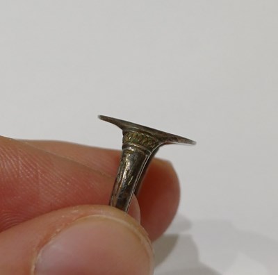 Lot 2030 - A Niello Ring