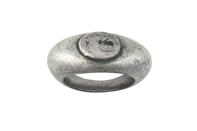 Lot 2004 - A Roman Ring
