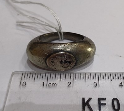 Lot 2004 - A Roman Ring