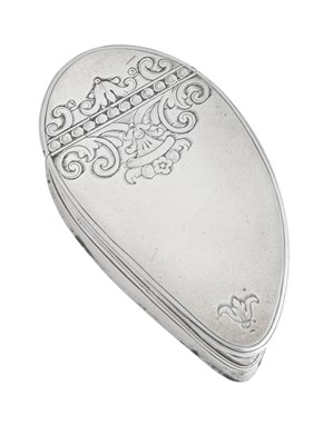 Lot 2148 - A George II Silver Snuff-Box