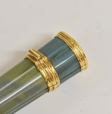 Lot 2017 - A German Gold-Mounted Green Hardstone Etui