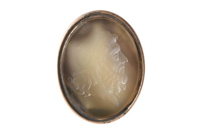 Lot 2089 - A George III Gold-Mounted Grey Agate Fob-Seal