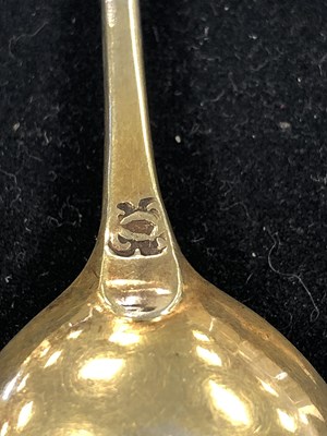 Lot 2071 - A German Silver-Gilt Salt-Spoon