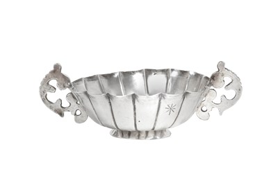 Lot 2135 - A Spanish Colonial Silver Bowl