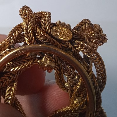 Lot 1095 - A Quantity of Costume Jewellery, comprising a...