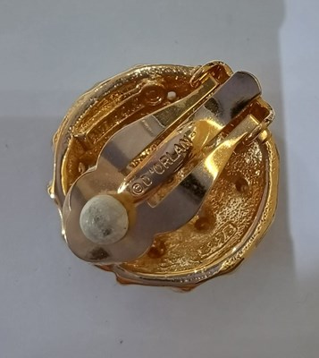 Lot 1095 - A Quantity of Costume Jewellery, comprising a...