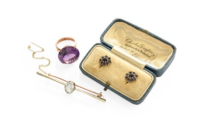 Lot 264 - A Synthetic Sapphire Simulating Alexandrite...