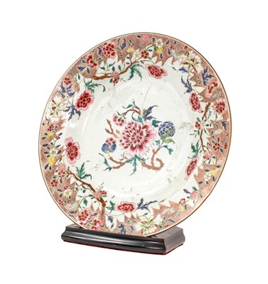 Lot 65 - A Chinese Porcelain Dish, Yongzheng/early...