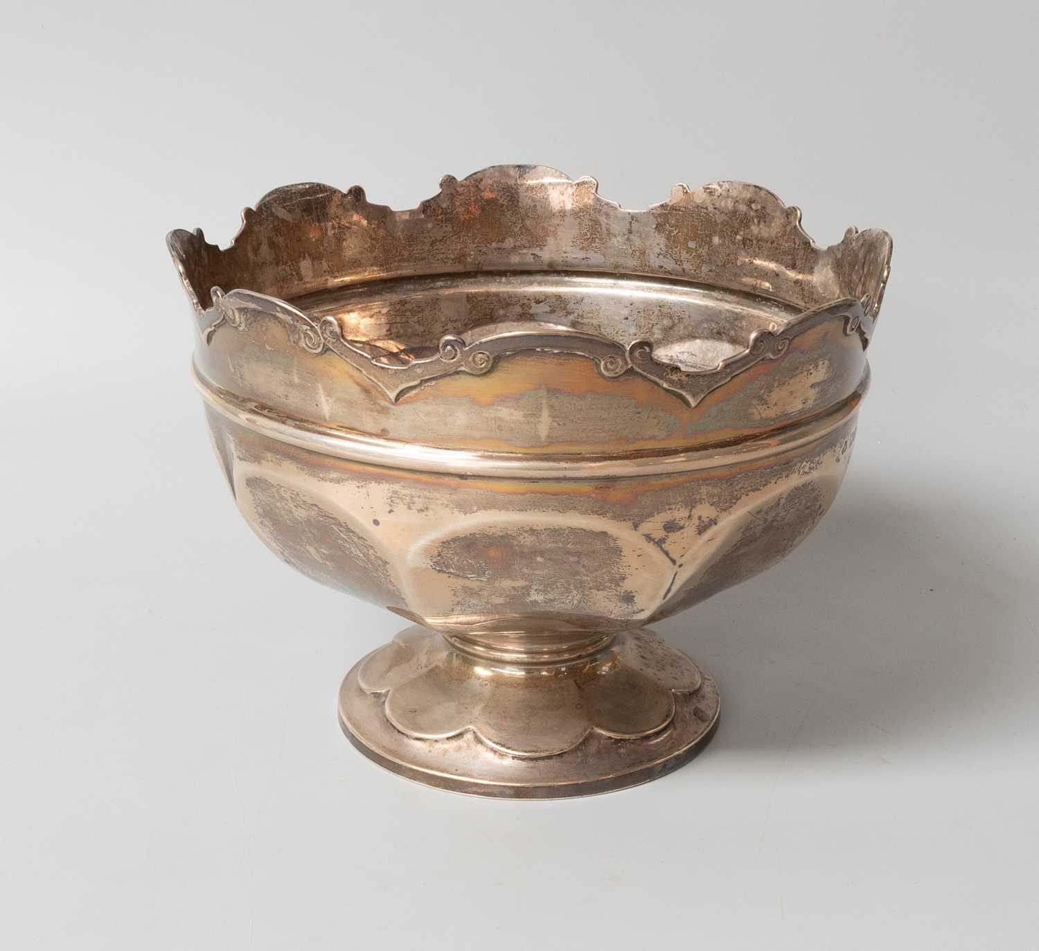 Lot 4 - A George V Silver Rose-Bowl, by Ackroyd Rhodes,...