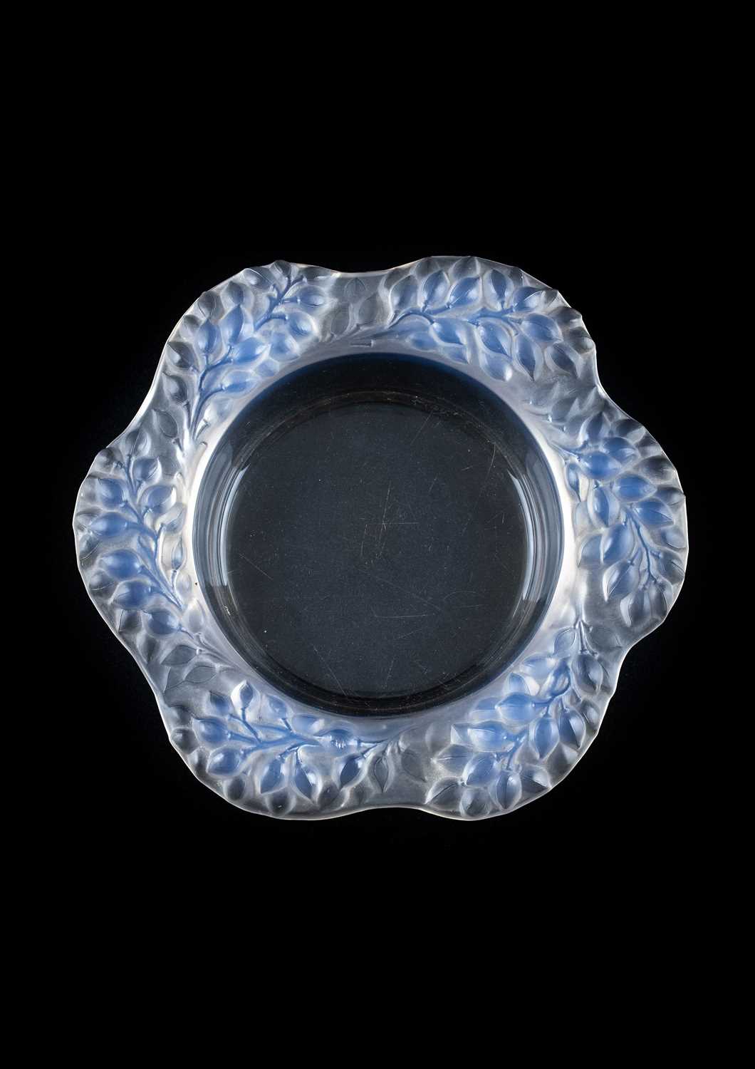 Lot 582 - A Lalique Loctudy Frosted and Clear Glass...