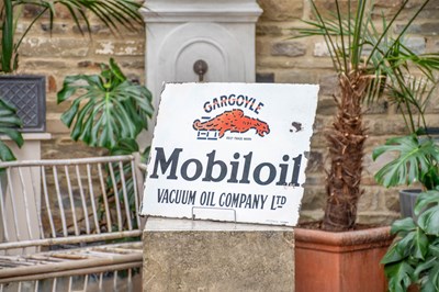 Lot 660 - GARGOYLE MOBILOIL VACUUM OIL COMPANY LTD: A...